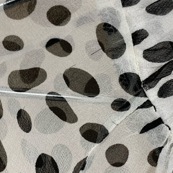 🍁Silk Chiffon 3/4 Bell Sleeve Pussybow Top - Picture 8 of 8